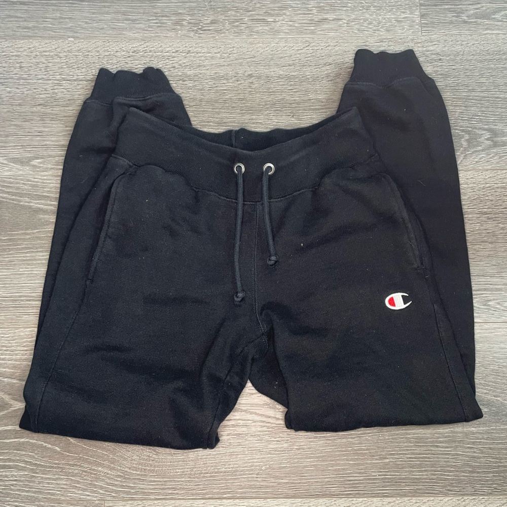 Champion women’s Black Jogger sweatpants size XS